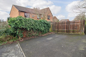 Photo 13- click for photo gallery